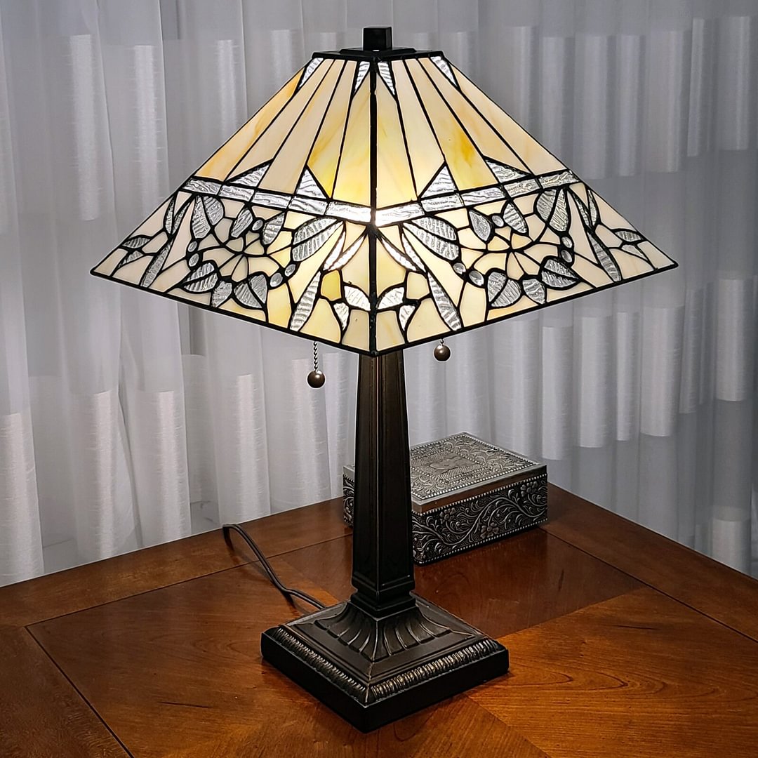 Weakley 22" Table Lamp