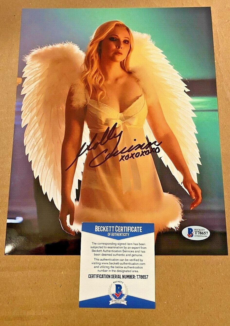 MOLLY QUINN SIGNED SEXY 8X10 Photo Poster painting BECKETT CERTIFIED