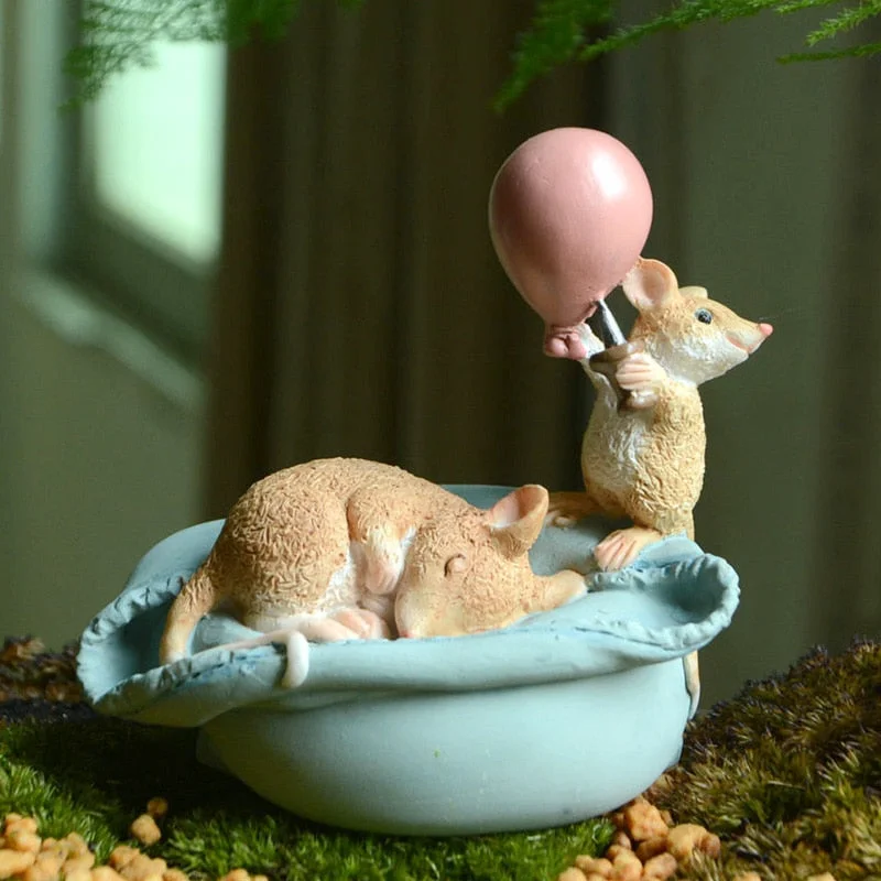 Everyday collection New mini mouse Figurine balcony Garden decoration animal decoracion hogar moderno