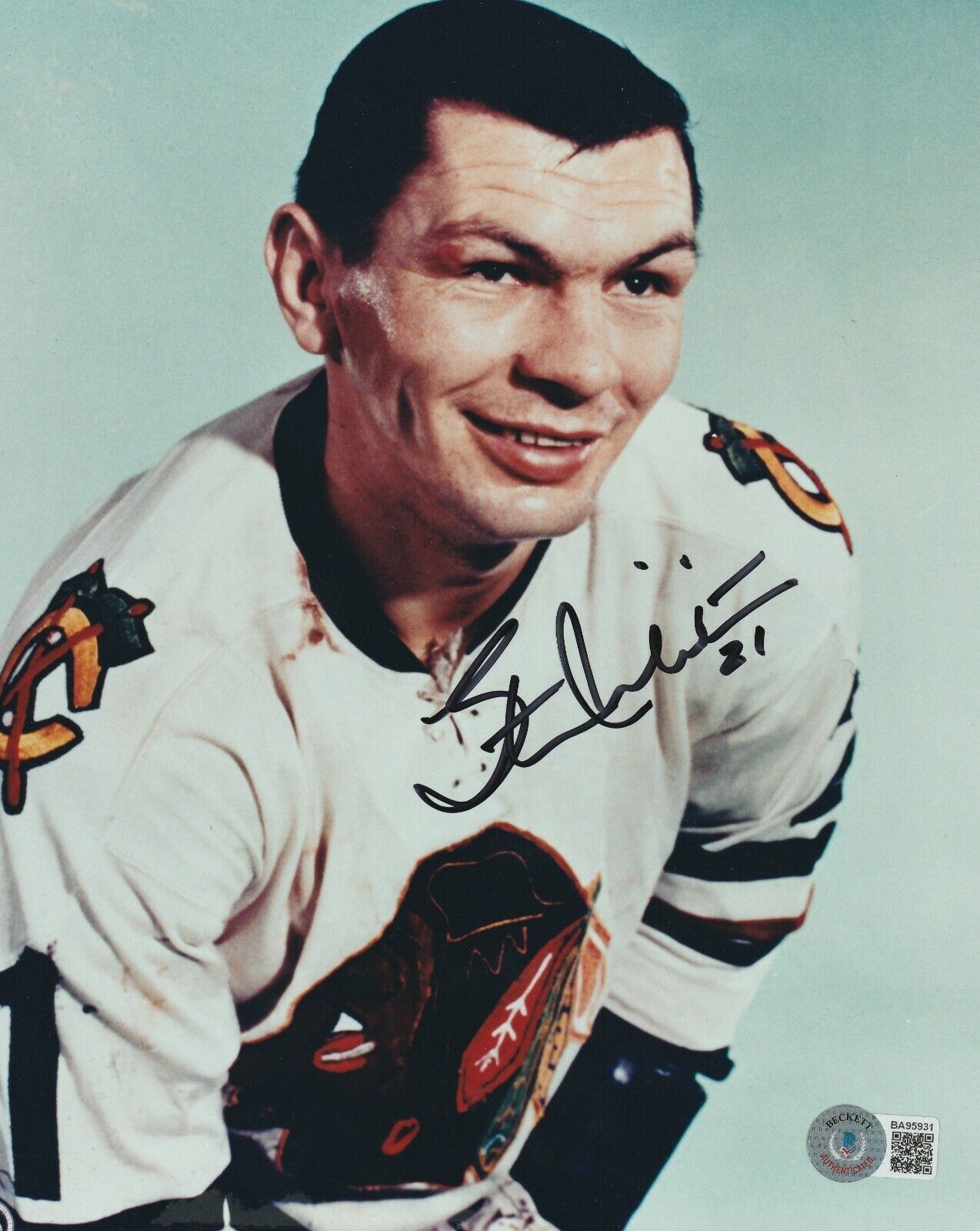 STAN MIKITA Signed Chicago BLACKHAWKS 8x10 Photo Poster painting w/ Beckett COA (BAS)