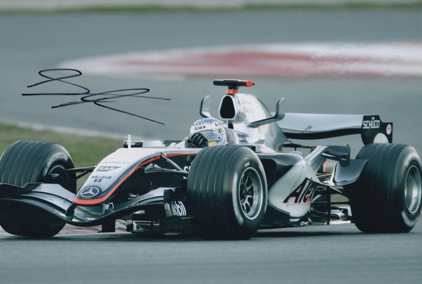 Alexander Wurz Hand Signed 12x8 Photo Poster painting F1 Autograph West McLaren Mercedes