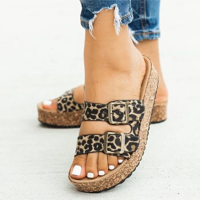 Women Sandals 2020 Casual Summer Shoes For Women Flat Sandals Classic Slippers Chaussure Femme Plus Size 43 Low Heels Sandalias