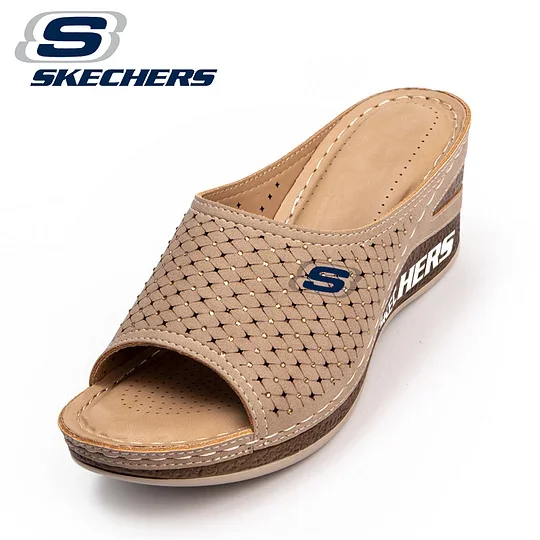 Nowe letnie sandały Skechers® z rybim węchem