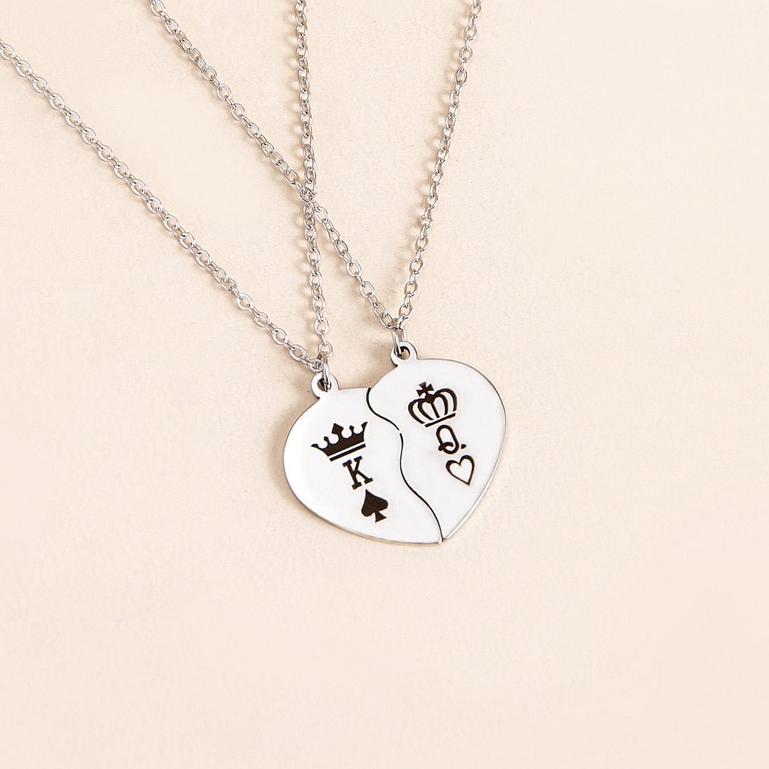 1 Pair of Fashion Heart Pendants Couple Necklace Crown King Queen Personality Necklace Ladies Men Lover Gift Jewelry Wholesale