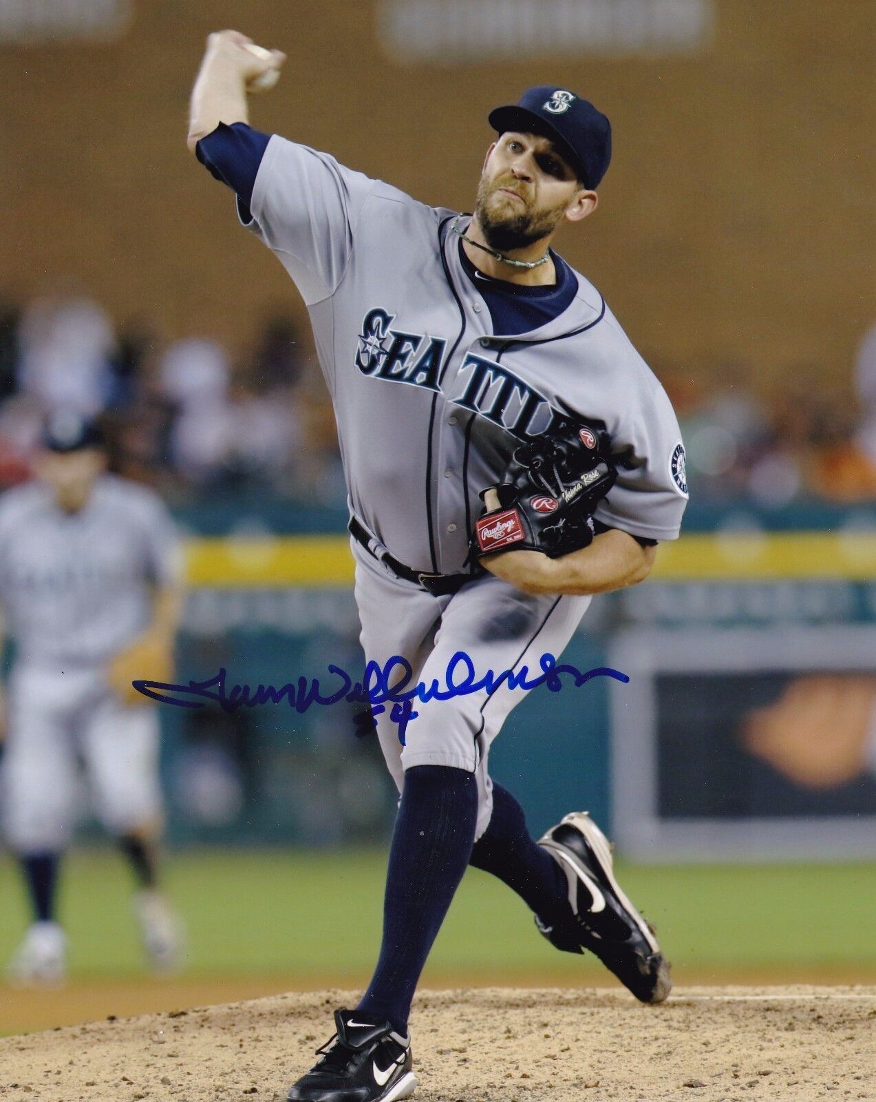 Tom Wilhelmsen autographed 8x10 Seattle Mariners #2  Shipping