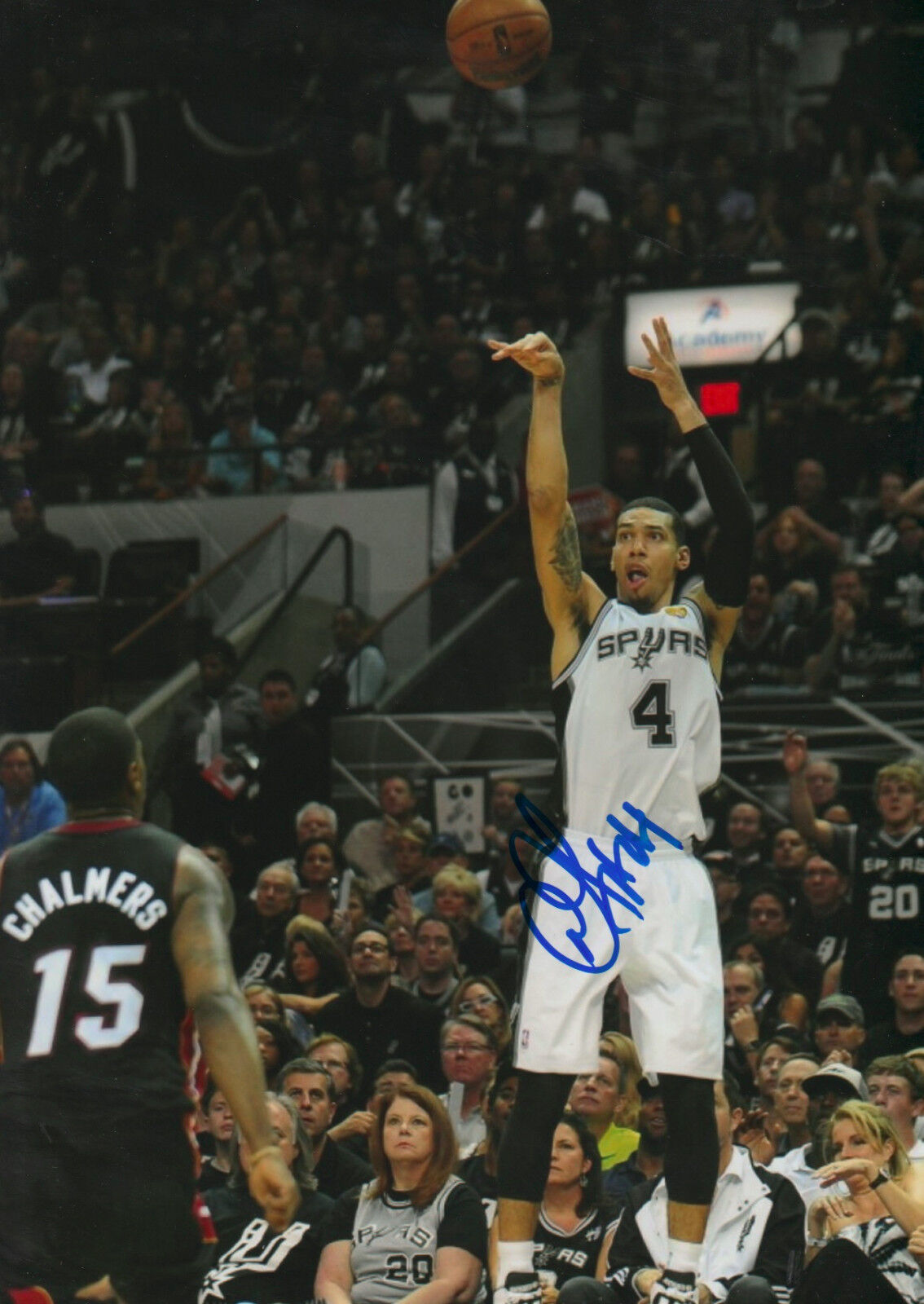 Danny Green Spurs NBA signed 8x12 inch Photo Poster painting autograph