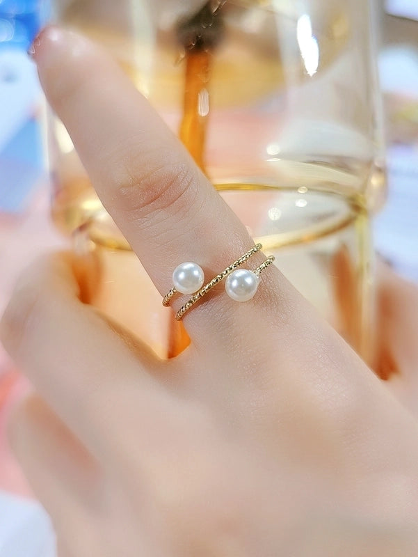 Luxurious Round Copper Criss Cross Open Rings