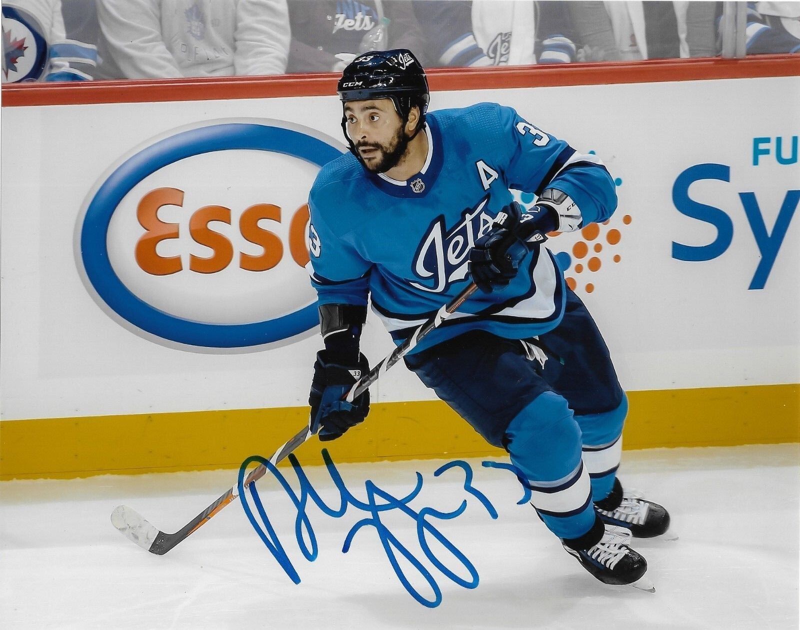 Winnipeg Jets Dustin Byfuglien Signed Autographed 8x10 Photo Poster painting COA #3