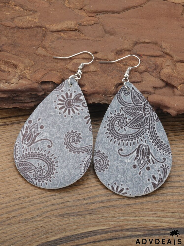 Floral Pattern Water Drop Earrings