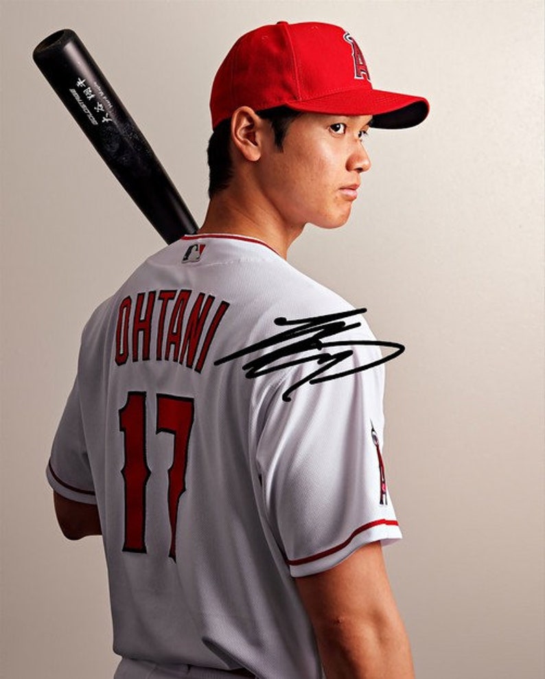 Shohei Ohtani Signed Photo Poster painting 8X10 rp MLB Autographed Los Angeles Angels