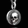 Pendentif t&ecirc;te de mort Memento Mori