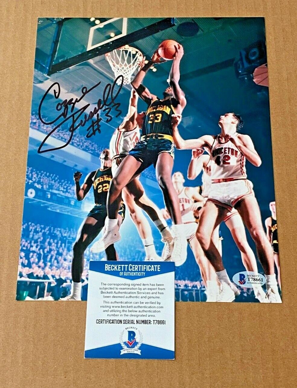 CAZZIE RUSSELL SIGNED MICHIGAN WOLVERINES 8X10 Photo Poster painting BECKETT CERT BAS