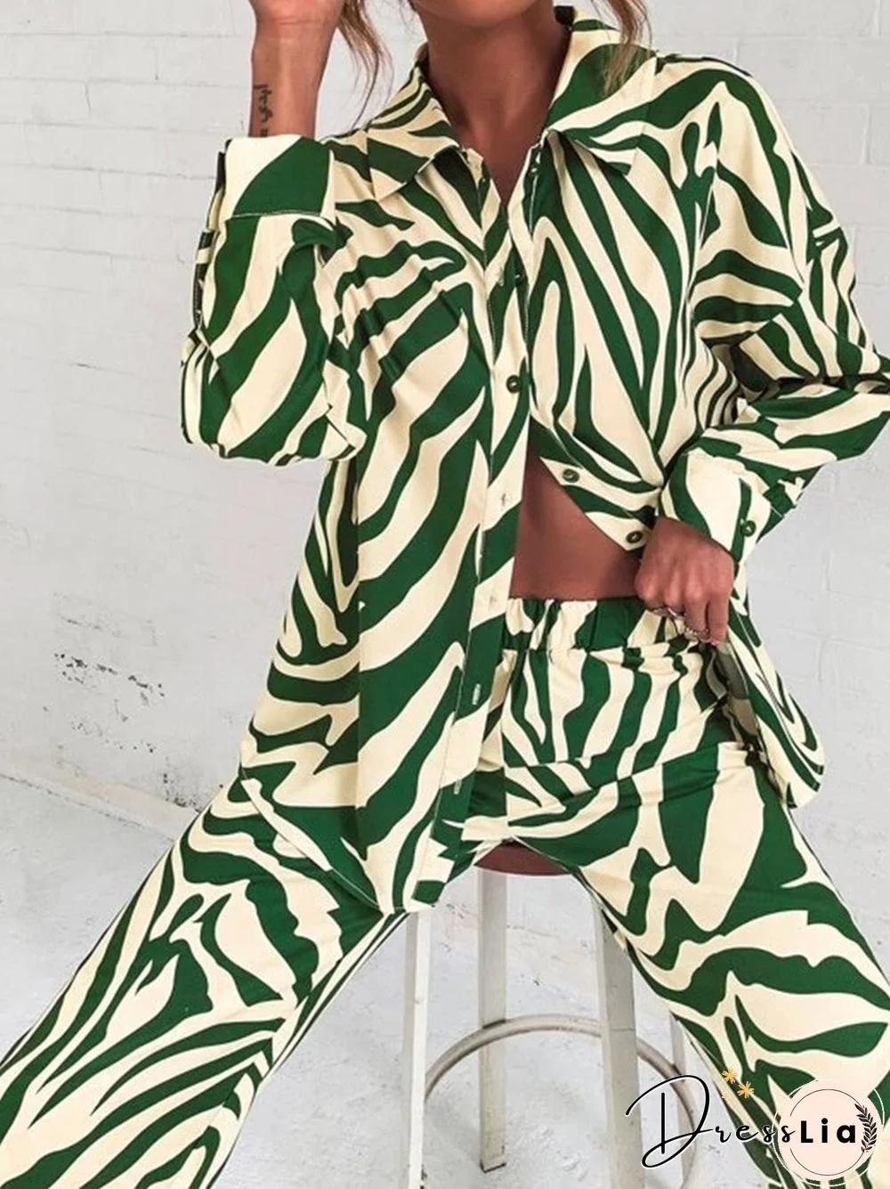 Casual Women Summer Printed Tracksuit Two Piece Set Ladies Streetwear Suits Ol Lapel T-shirts Blouse Long Pencil Trouser 2PC