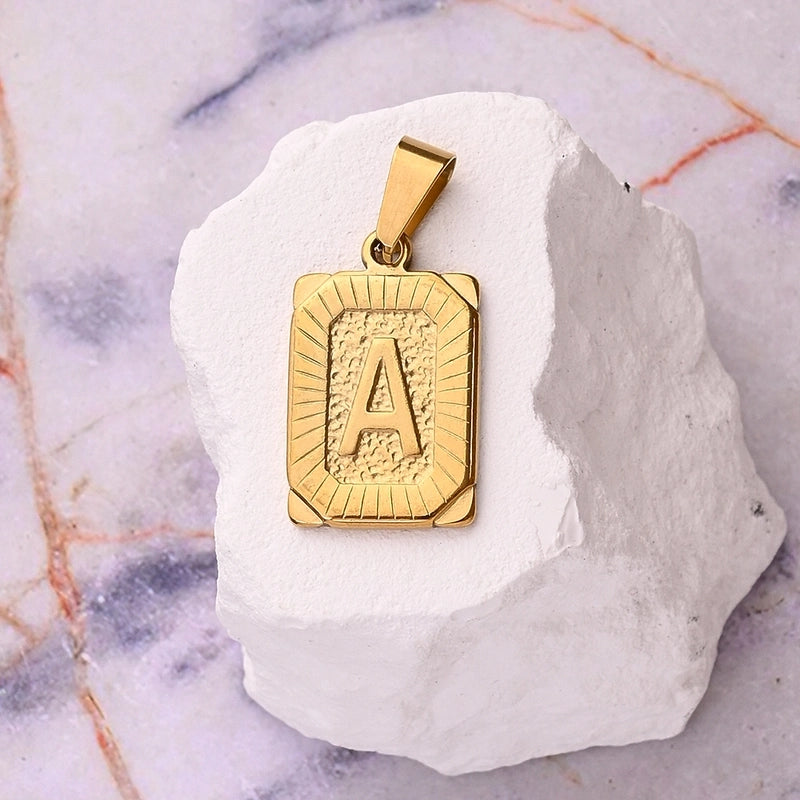 1 Pc/Package 27x17mm 10x5mm 304 Stainless Steel 18K Gold Plated Letter Simple Polished Pendant Jewelry Accessories