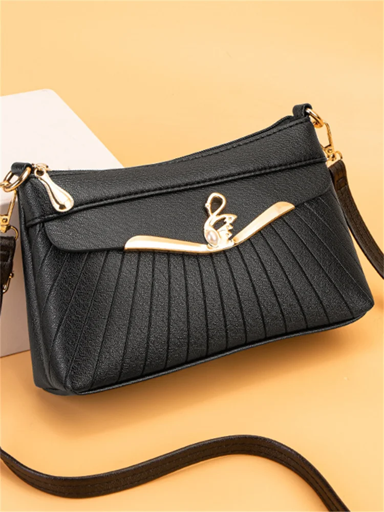 Elegant Swan Buckle Pleated Crossbody Bag