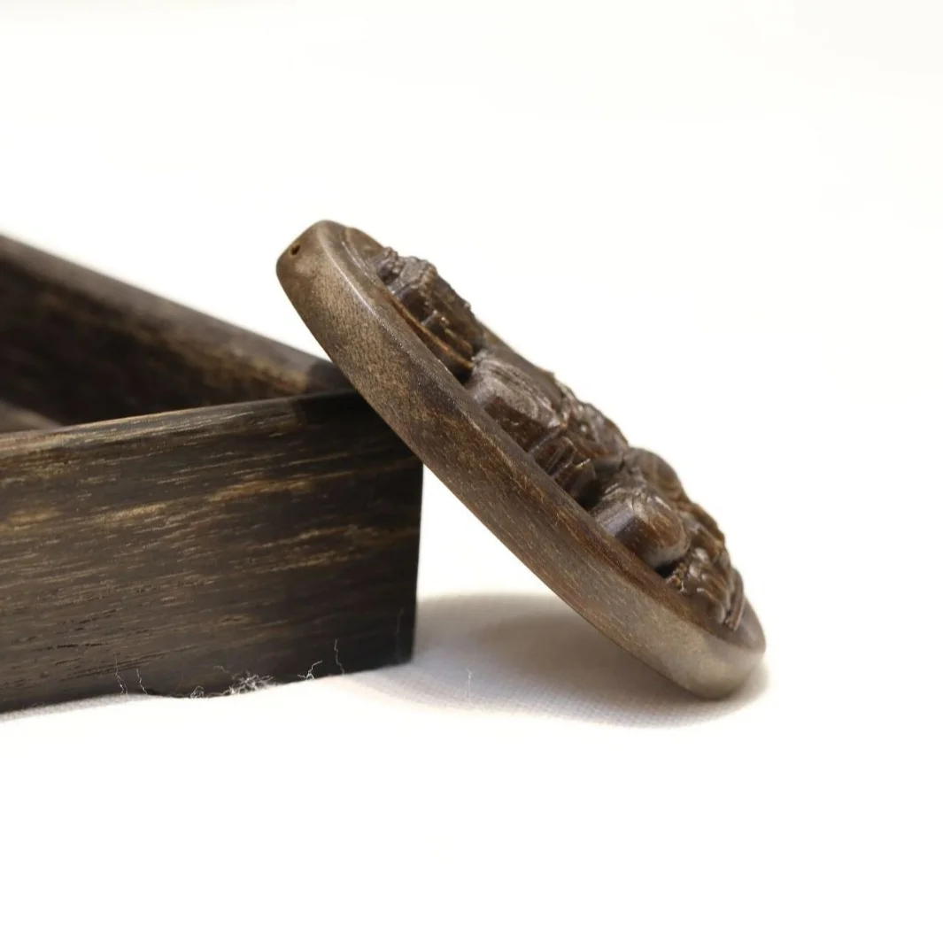 Brunei Agarwood Amulet Sinking Grade Carved Lotus Sitting Guanyin Amulet Pendant Necklace