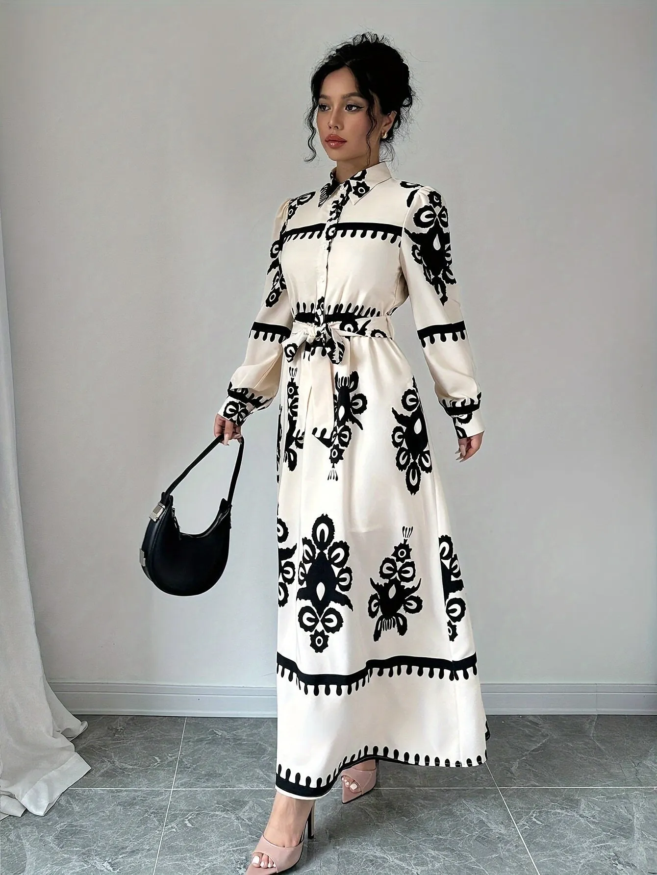 Damen Langarm-Kleid mit Bindegürtel – Gemusterter Print-83357-7cbada7f-a7d2-4cc3-a86b-e58a6c5207c6