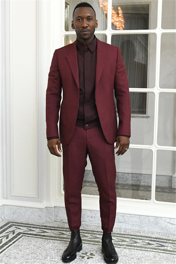 Bellasprom Modern Burgundy Designer Suits for Prom For Men With Peaked Lapel Bellasprom