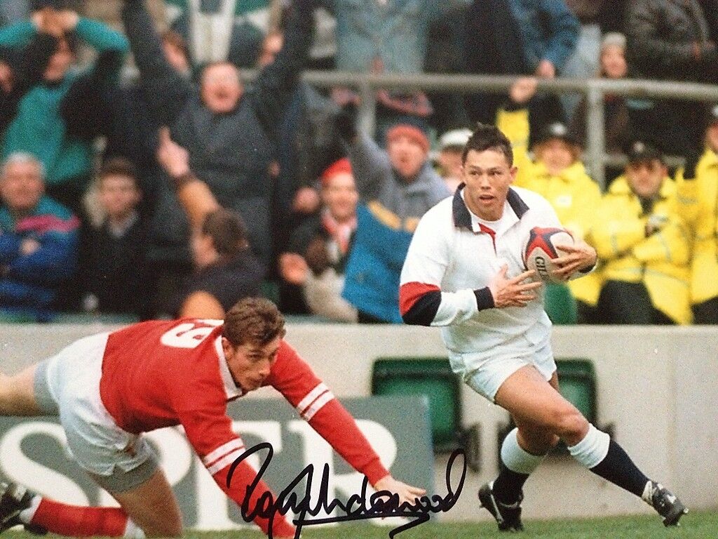 RORY UNDERWOOD - ENGLAND RUGBY UNION LEGEND - BRILLIANT SIGNED ACTION Photo Poster painting