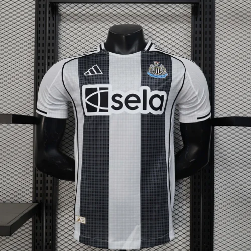2025/2026 Player Version Newcastle United Home Football Shirt 1:1 Thai Quality