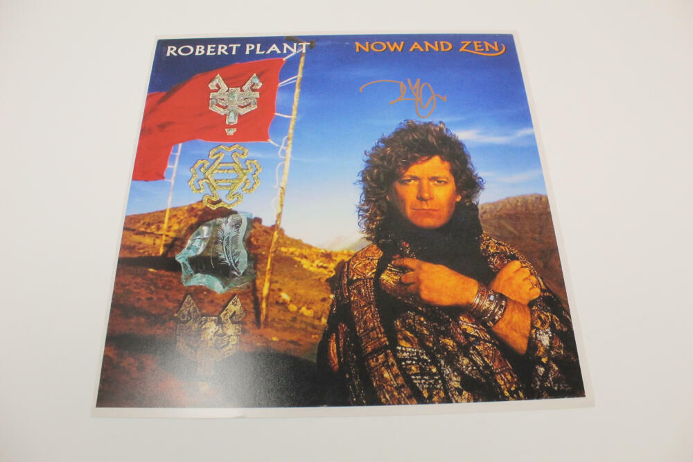 ROBERT PLANT SIGNED AUTOGRAPH 12X12 NOW AND ZEN ALBUM FLAT - LED ZEPPELIN, REAL