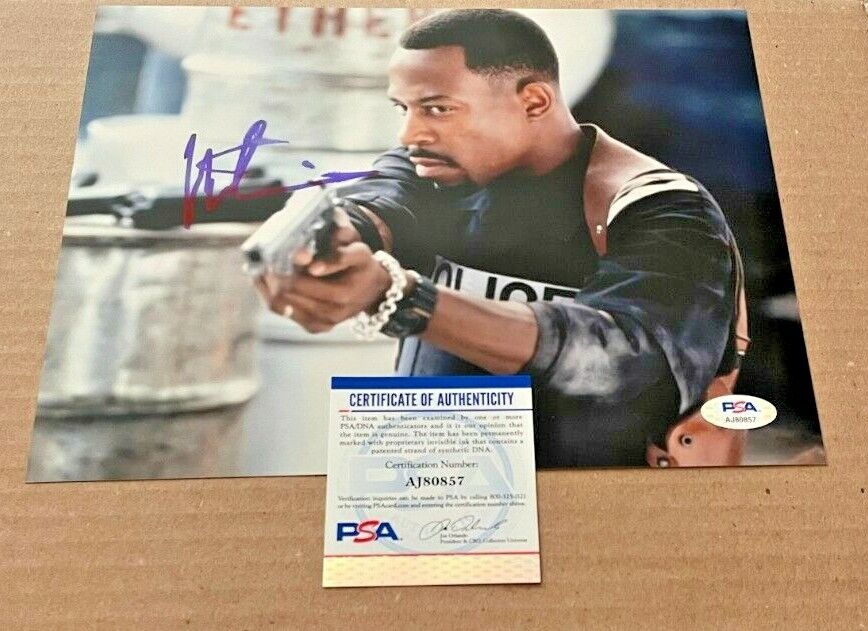 MARTIN LAWRENCE SIGNED BAD BOYS 8X10 Photo Poster painting PSA/DNA VERY SLIGHT SMUDGE