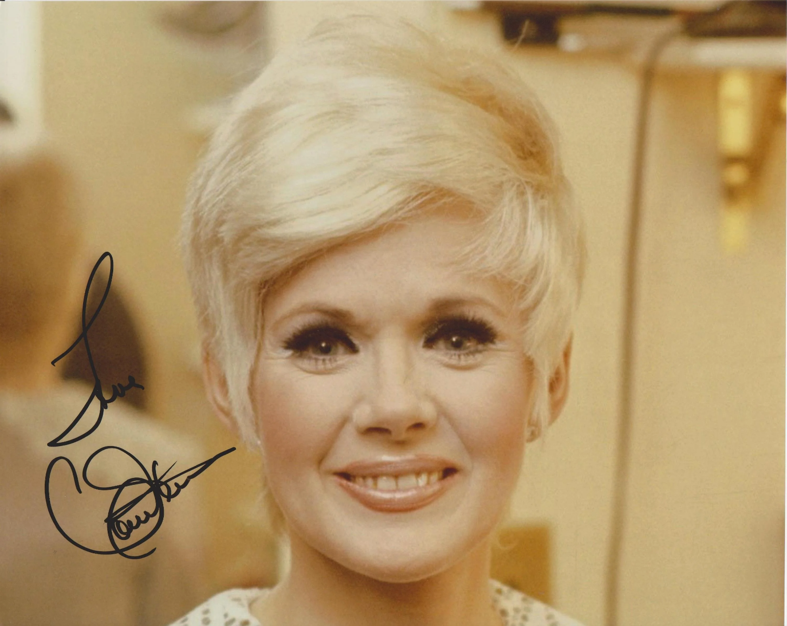 Connie Stevens Original Autographed 8X10 Photo Poster painting #17 signed at Hollywood Show