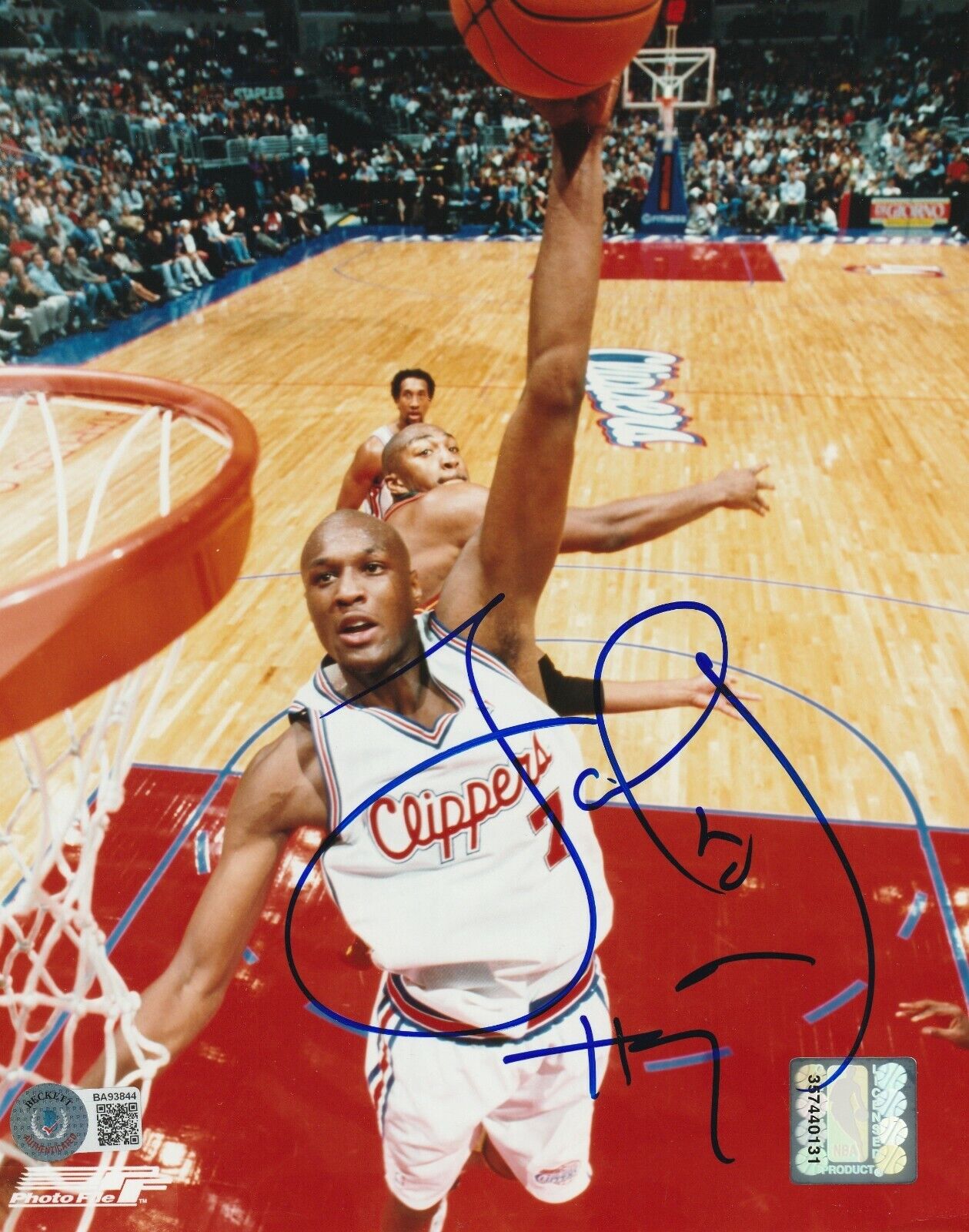 LAMAR ODOM Signed Los Angeles CLIPPERS 8x10 Photo Poster painting w/ Beckett COA (BAS)