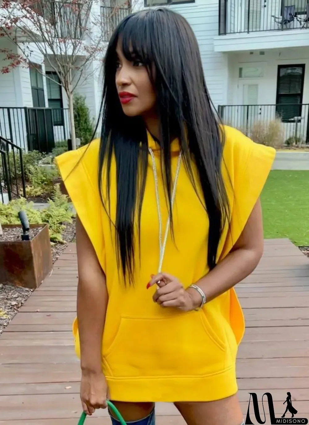 MidiSono - Spring Yellow Pocketed Sleeveless Hoody Sweatshirt Dress