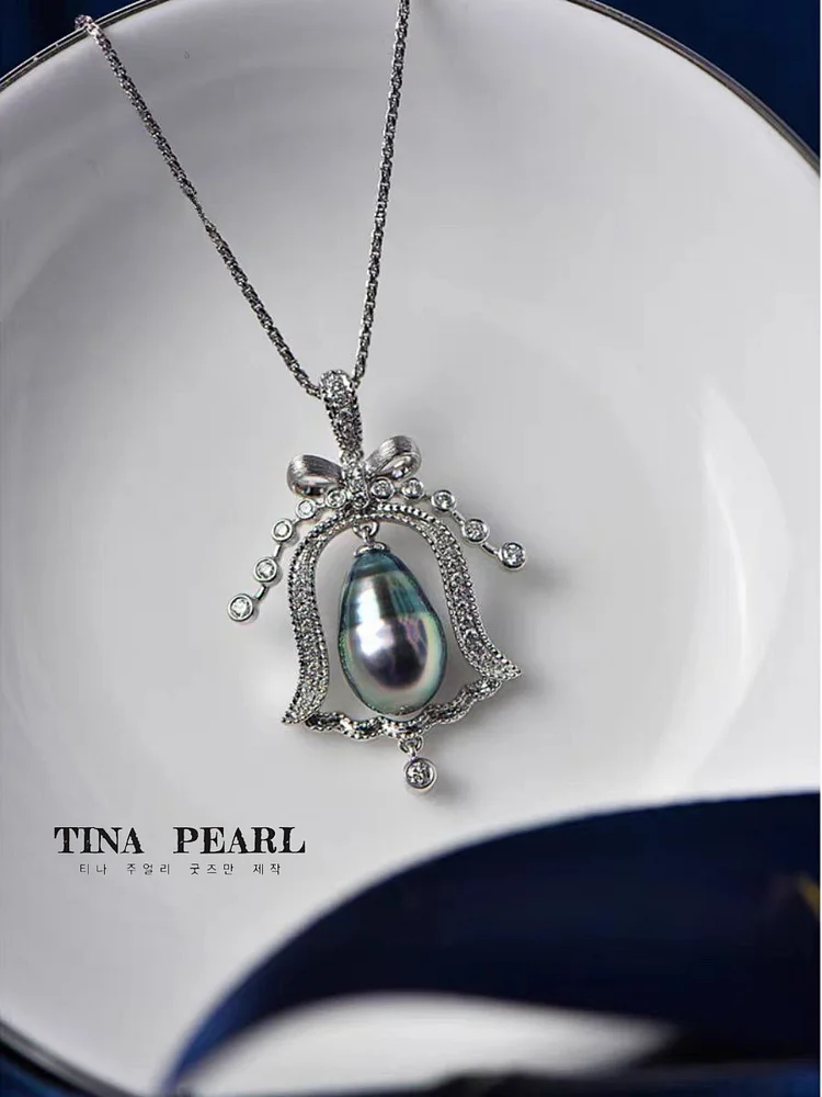 TINA Jewelry 18k gold + Diamond Sea Tahiti bell necklace