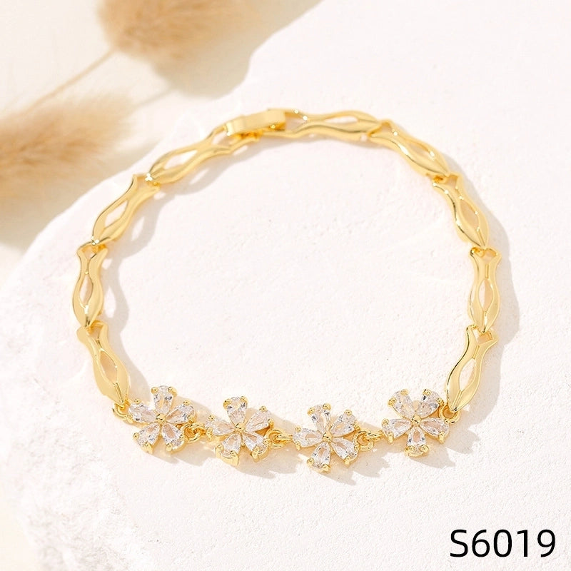Minimalist Flower Copper Inlay Zircon Bracelets