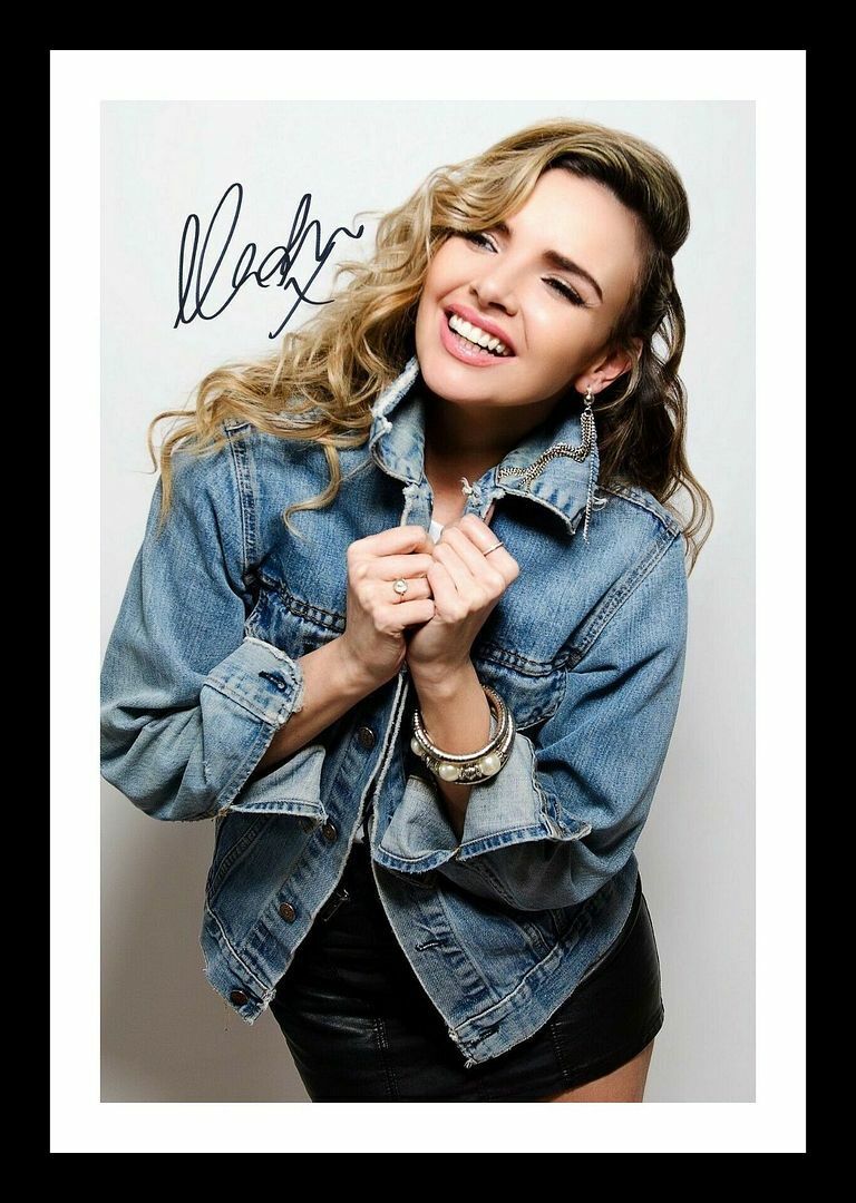 Nadine Coyle Autograph Signed & Framed Photo Poster painting 2