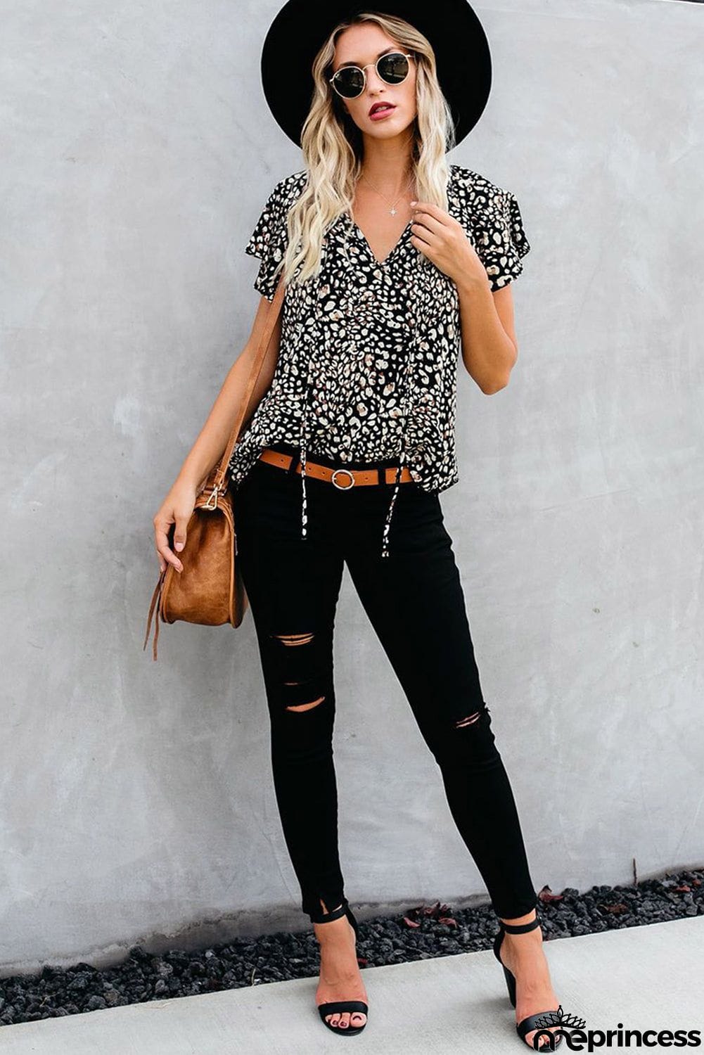 V-neck Short Sleeve Fashion Print Fantasy Fluttering Blouse