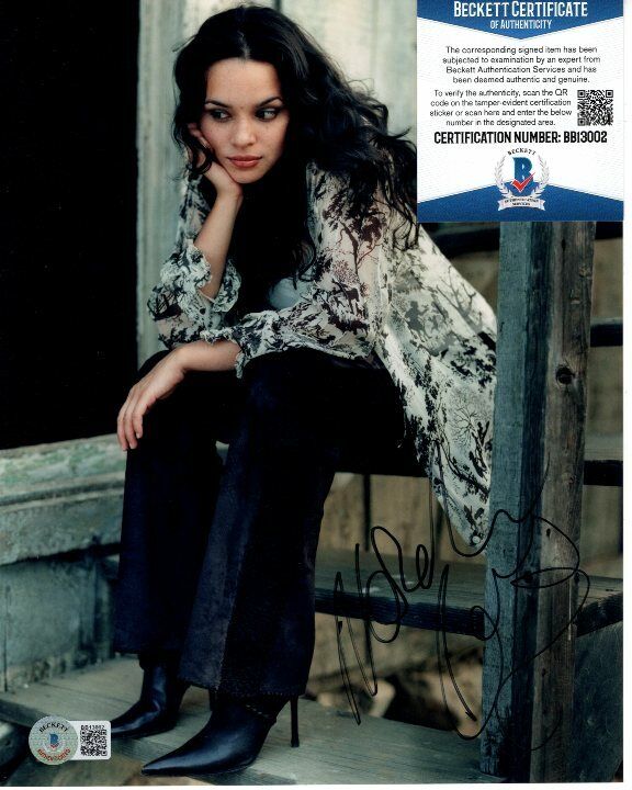 NORAH JONES signed 8x10 Photo Poster painting Beckett BAS