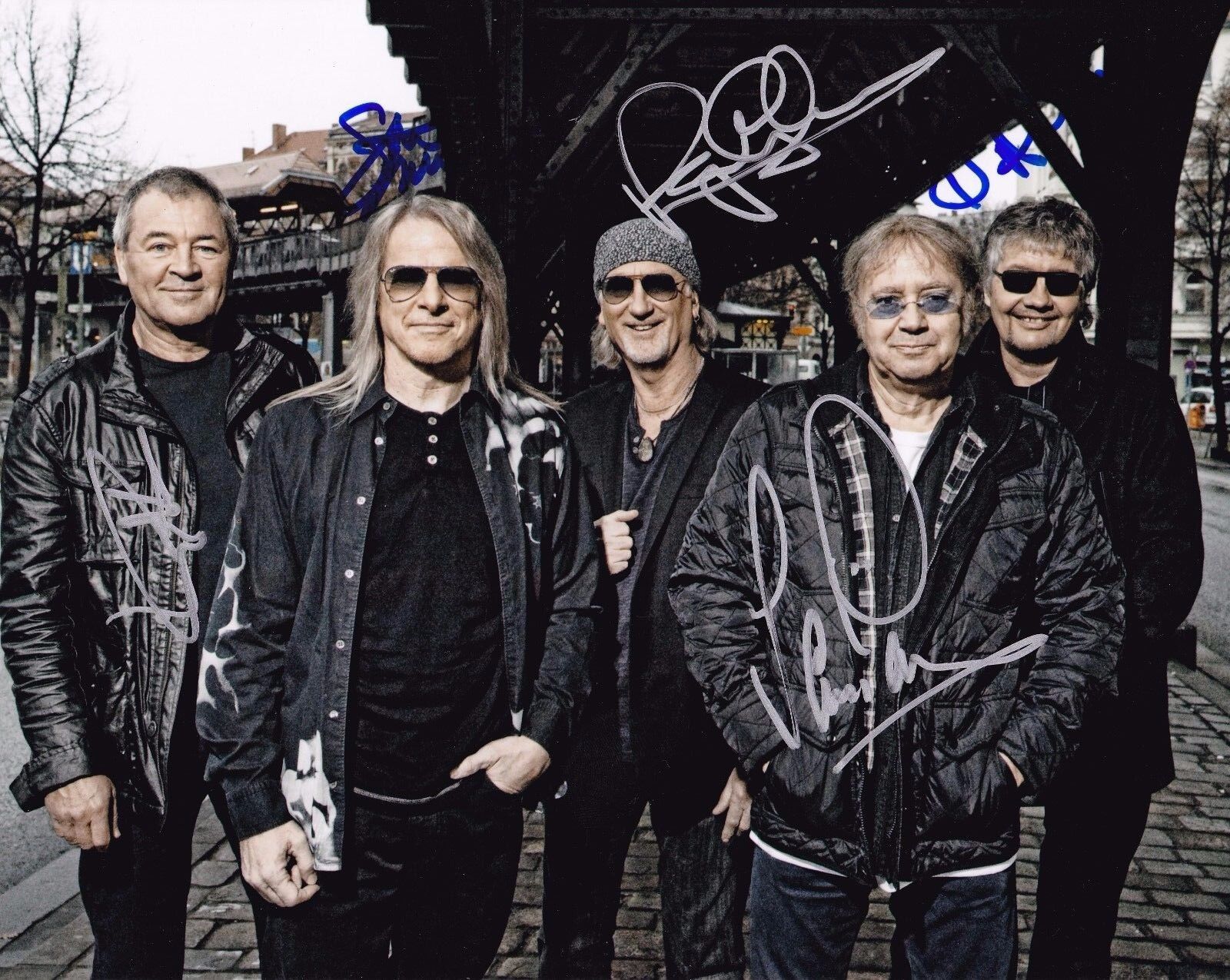 Deep Purple Complete #2 autographed by all band members 8x10 Photo Poster painting  Shipping