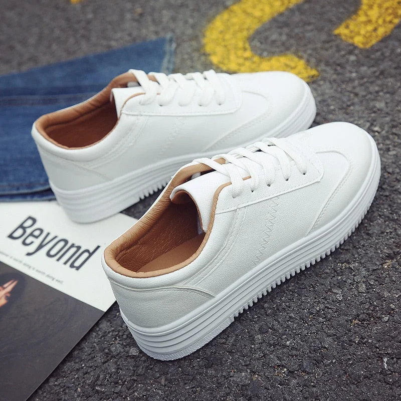 Fashion White Split Leather Women Chunky Sneakers White Shoes Lace Up Tenis Feminino Zapatos De Mujer Platform Women Casual Shoe