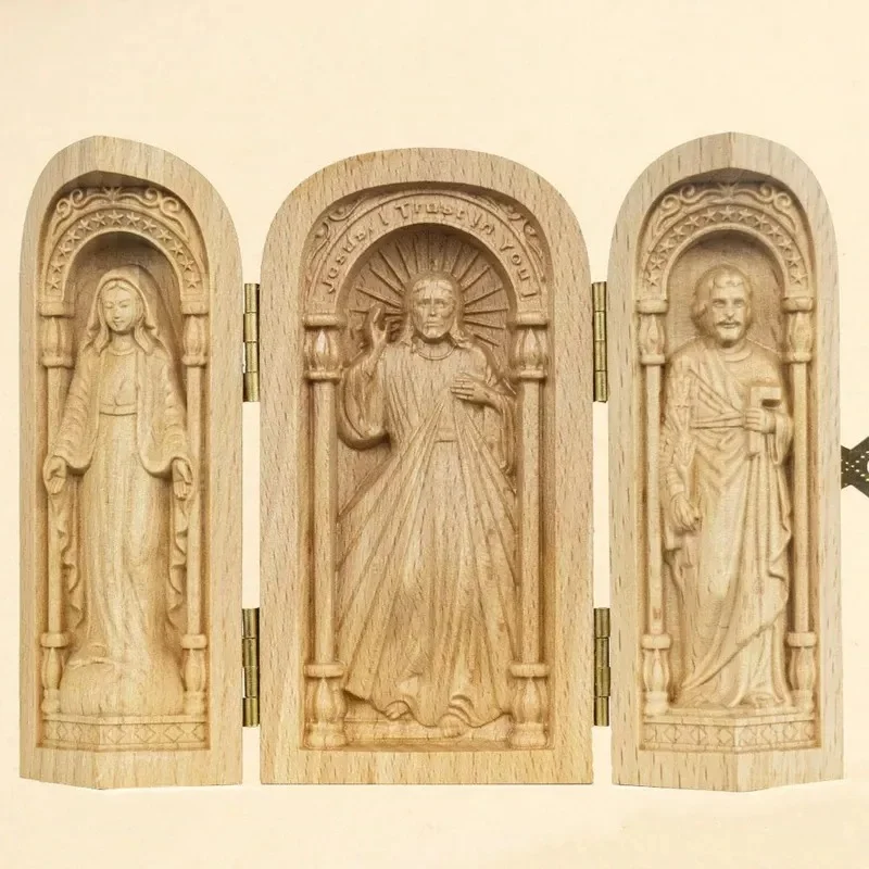 Hand-carved Portable Church - Mini Christian Altar trabladzer