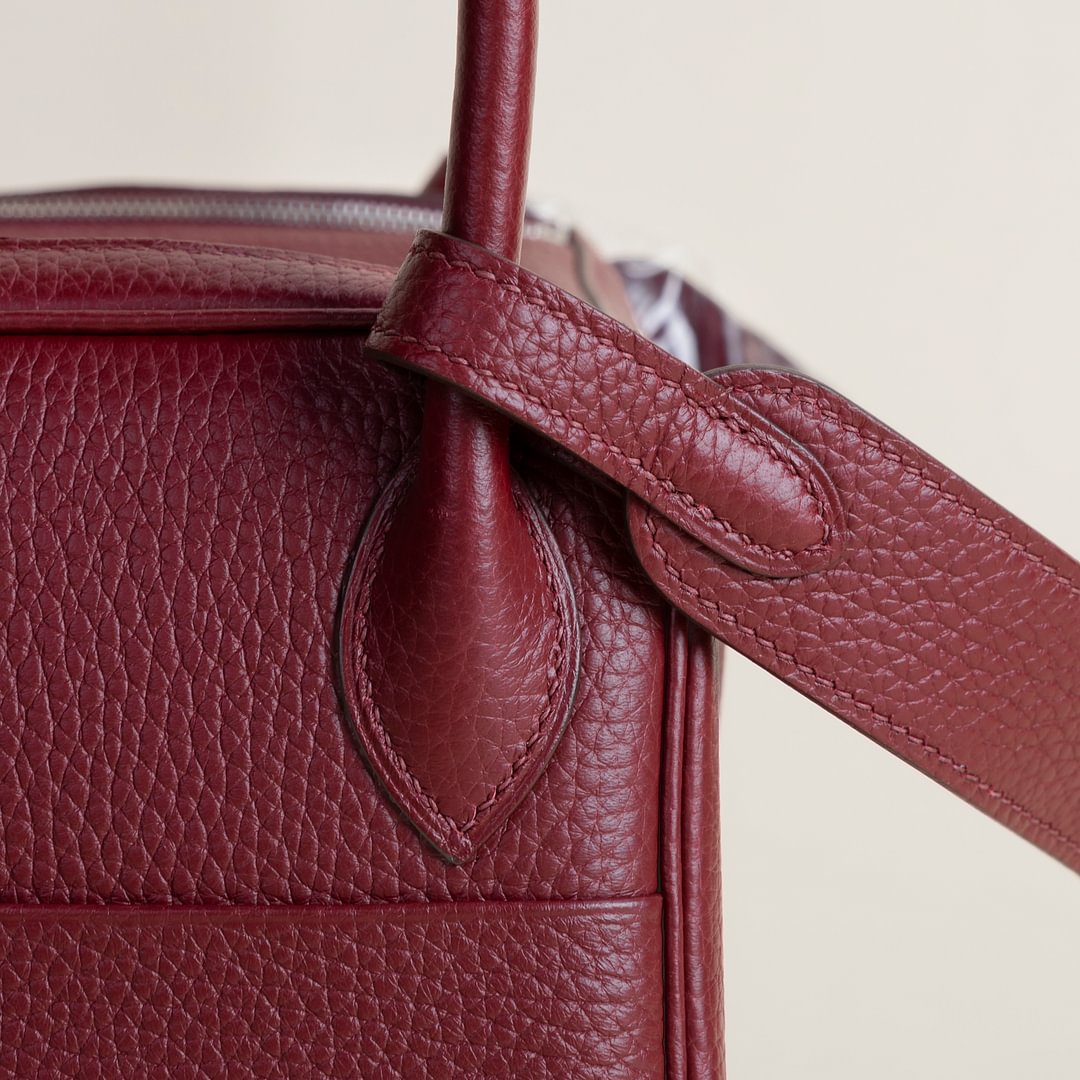 Lindy 26cm Clemence leather 55 H Rouge PHW