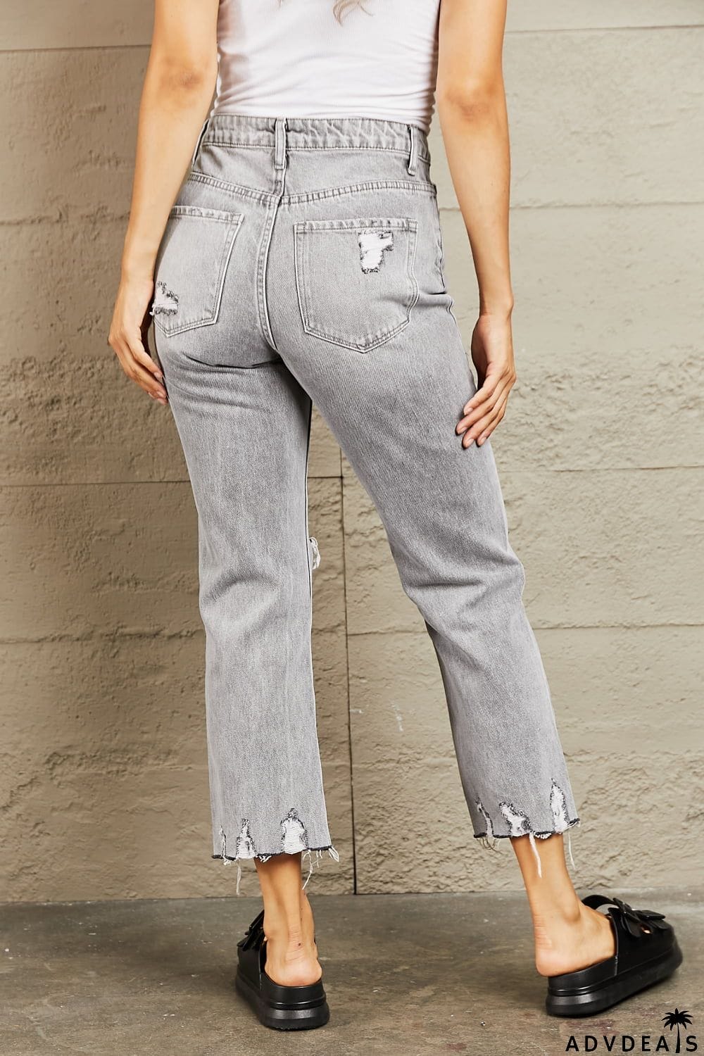 BAYEAS High Waisted Cropped Mom Jeans