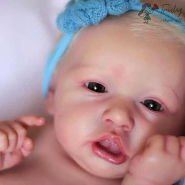 12'' Realistic Sweet Reborn Baby Girl Doll Layla