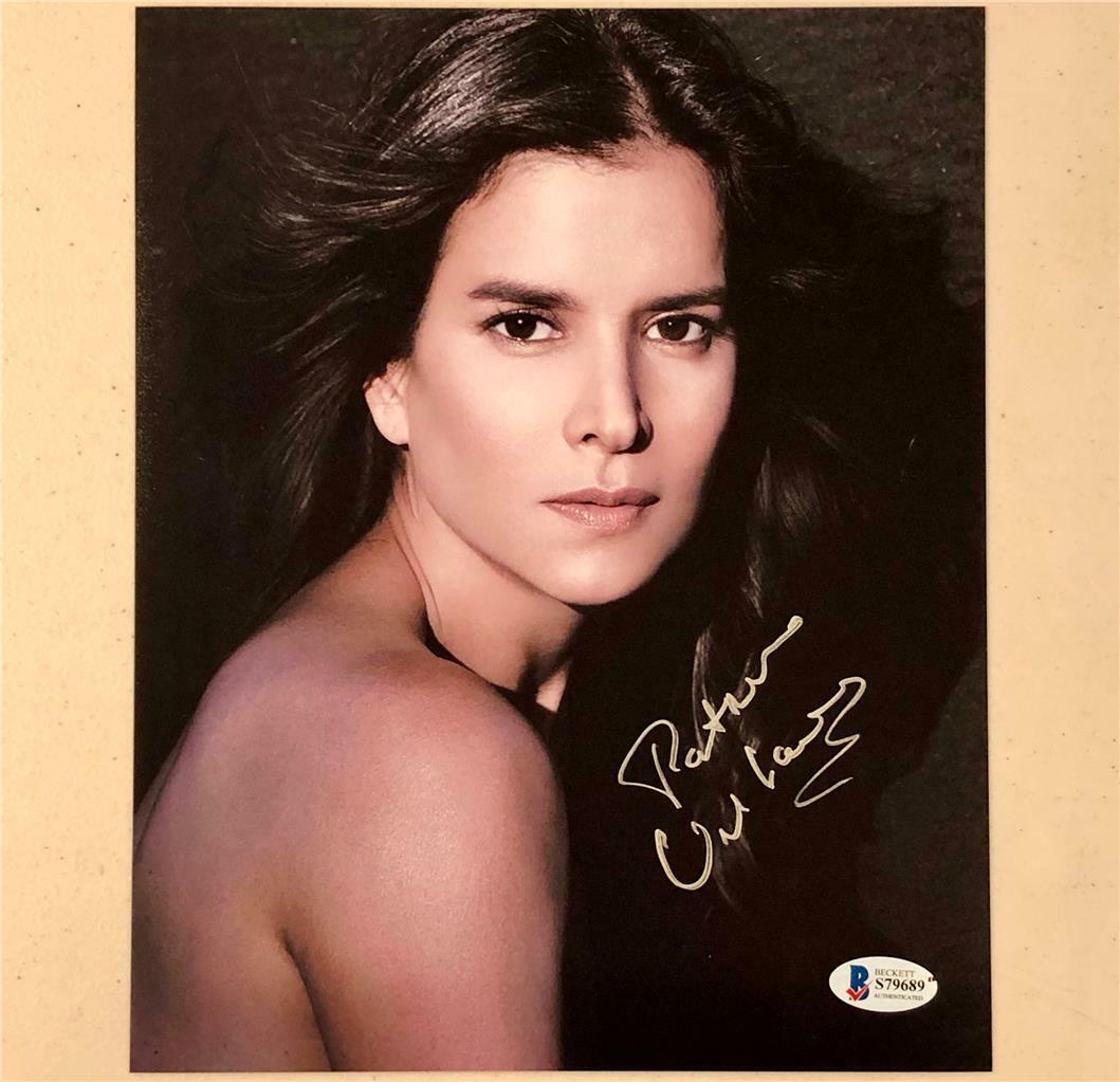 Mummy actress Patricia Velasquez autograph signed 8x10 Photo Poster painting ~ Beckett BAS COA