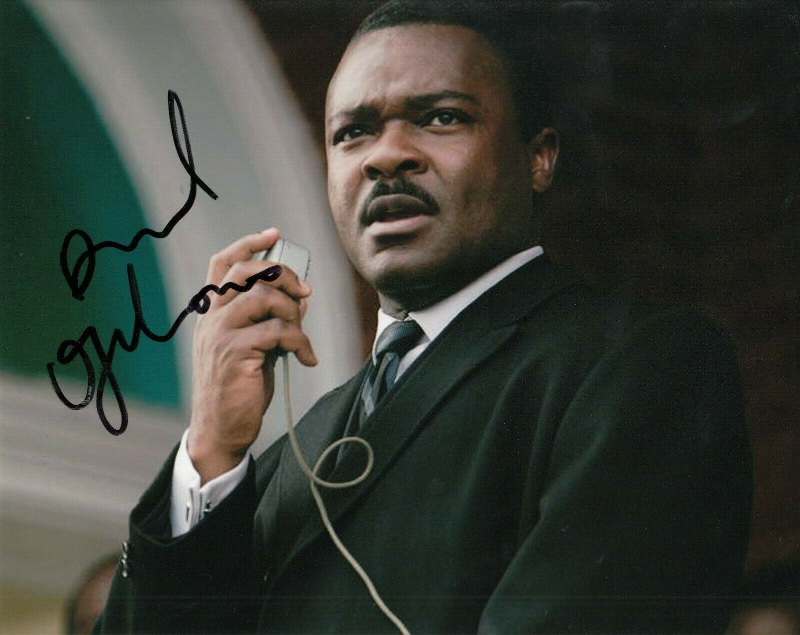 DAVID OYELOWO signed (SELMA) MOVIE 8X10 Photo Poster painting *Dr Martin Luther King* W/COA #6