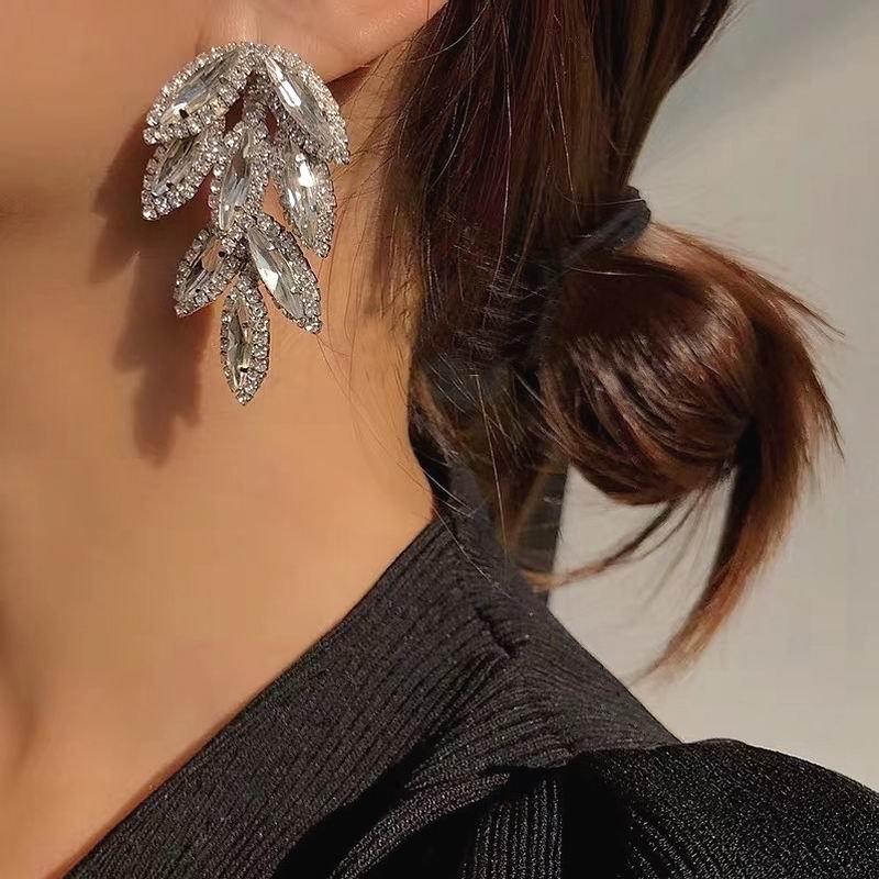 Leaf Shinning Rhinestone Statement Earrings | Oxredo Shop Ramadan Sale
