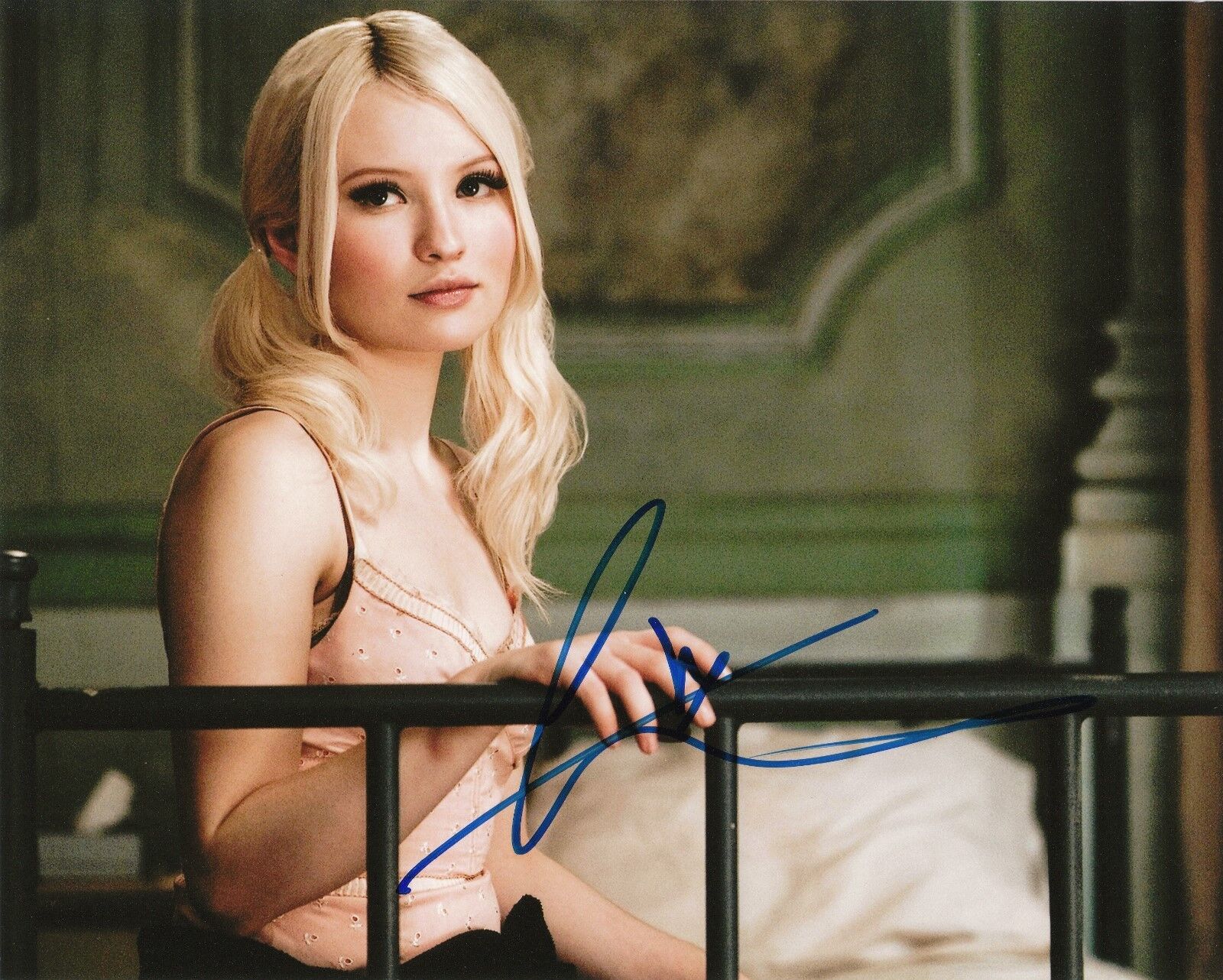 Emily Browning ‘Sucker Punch’ Autographed 8x10 Photo Poster painting with CoA