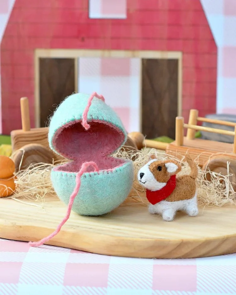 🐣Surprise Easter Egg from Wool Felt 