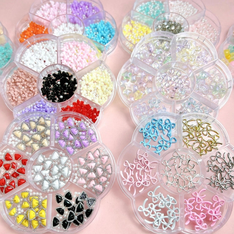 7-Grid Mixed Bow Pearl Nail Beauty Ornament Girl’s Style Mini Small Bow Tie Nail Material Package Box