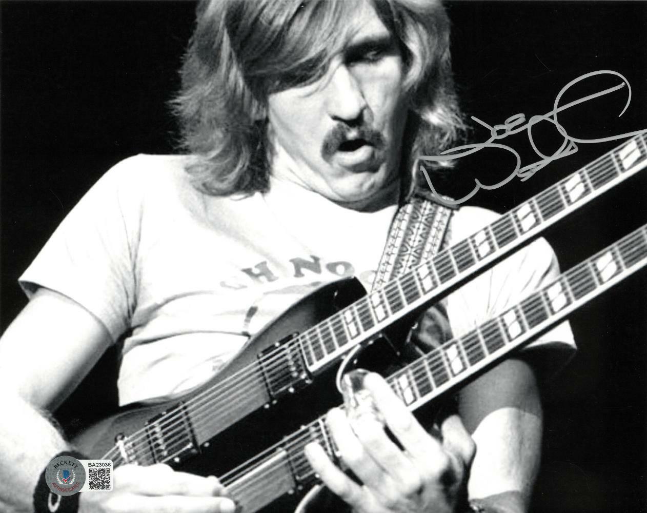 Joe Walsh Signed Eagles In Concert Autographed 8x10 B/W Photo Poster painting BECKETT #BA23036