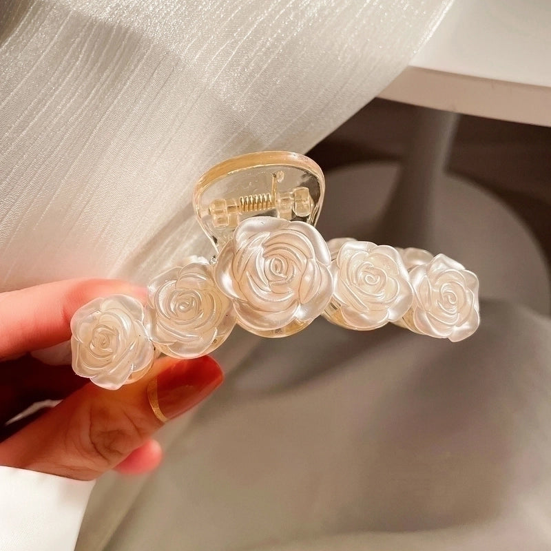 Women’s Sweet Flower Resin Hair Claws