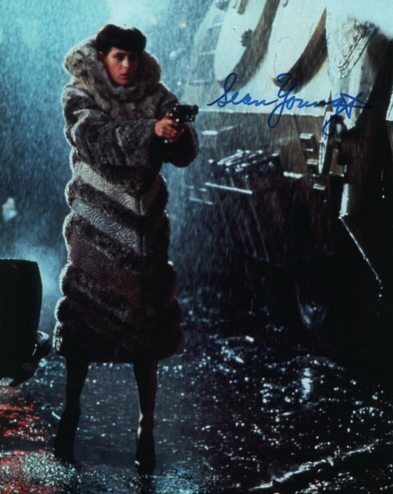 SEAN YOUNG Signed Autographed BLADE RUNNER RACHAEL Photo Poster painting