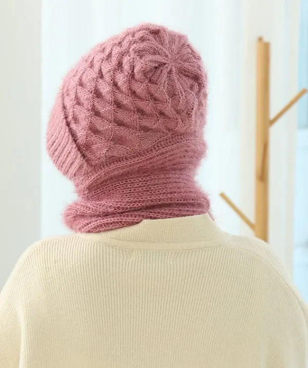 Hot Sale🔥Integrated Ear Protection Windproof Cap Scarf